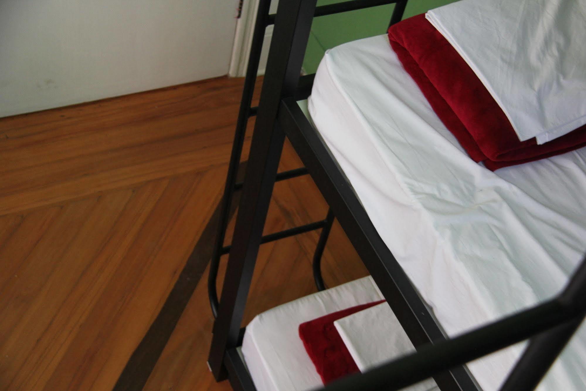 Namoa Castelinho Hostel เซาเปาโล ภายนอก รูปภาพ